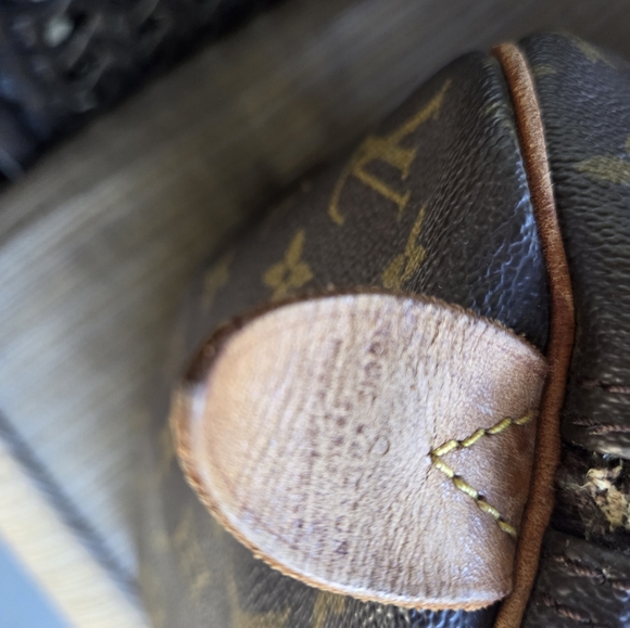 Louis Vuitton Monogram Vintage Keepall 45 - Picture 3 of 16